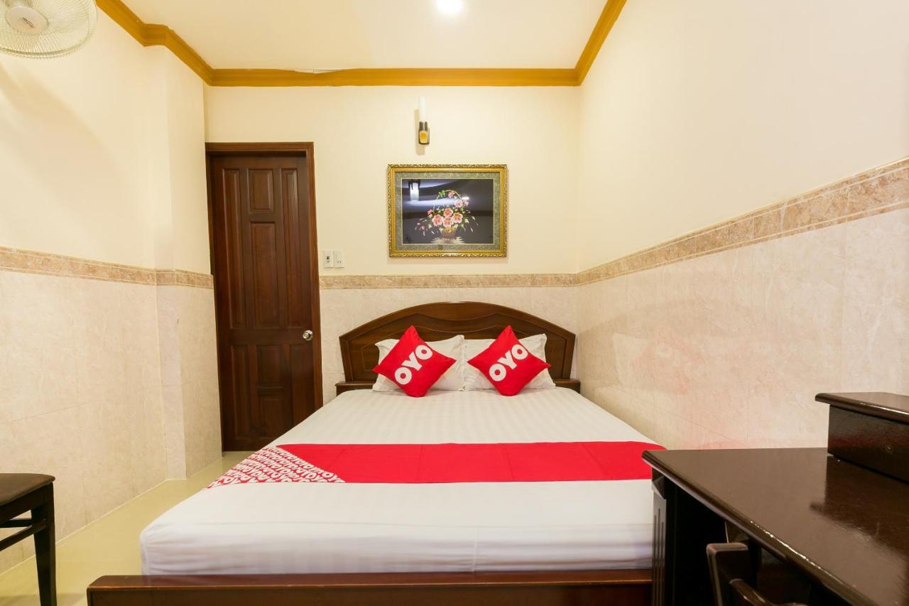 Ngan Ha Hotel Хошимин Екстериор снимка
